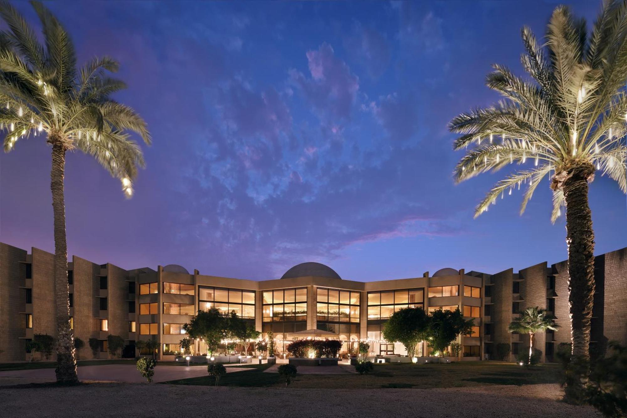 インターコンチネンタル アル ジュバイル Al Al Jubail エクステリア 写真 The Phoenician