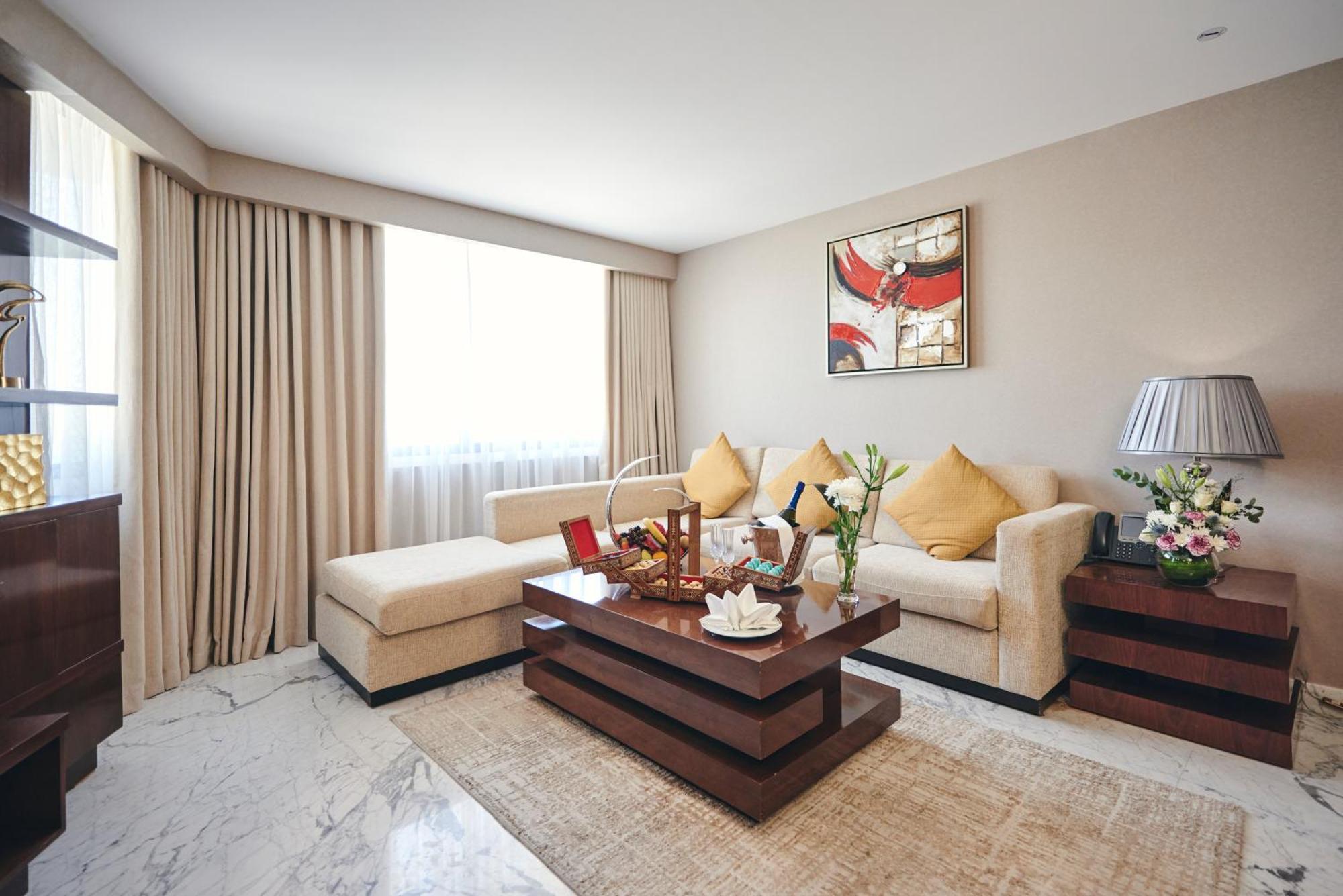 インターコンチネンタル アル ジュバイル Al Al Jubail エクステリア 写真 Living room
