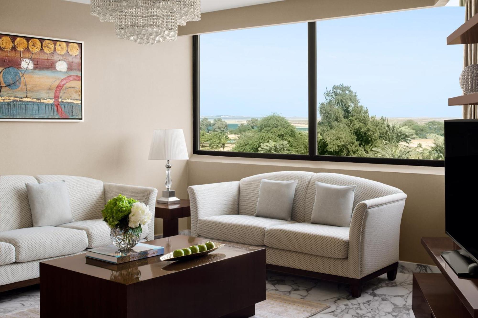 インターコンチネンタル アル ジュバイル Al Al Jubail エクステリア 写真 A living room