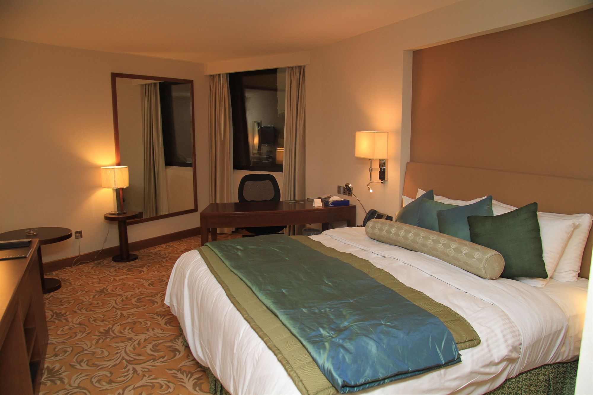 インターコンチネンタル アル ジュバイル Al Al Jubail エクステリア 写真 A room at the hotel